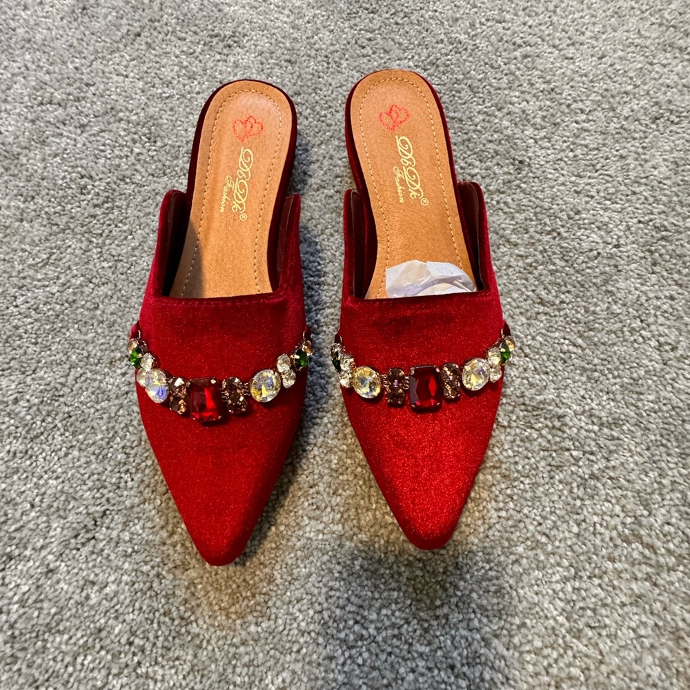 Gorgeous rhinestone slip on shoes size 8